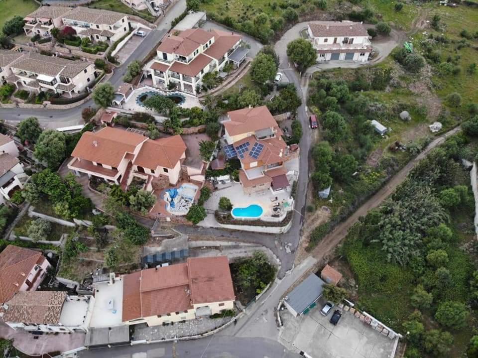Bed and Breakfast La Finestra Sul Mare Budoni Exterior foto