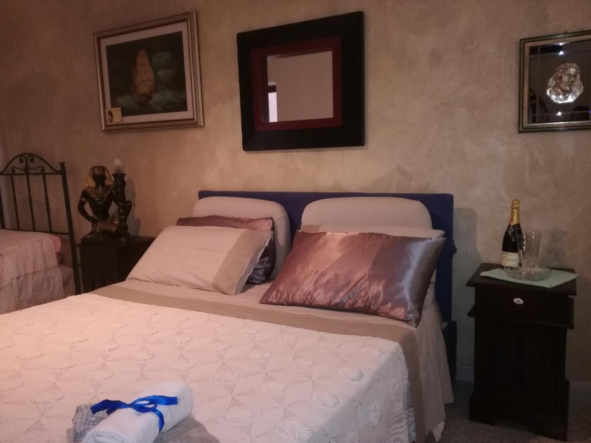 Bed and Breakfast La Finestra Sul Mare Budoni Exterior foto