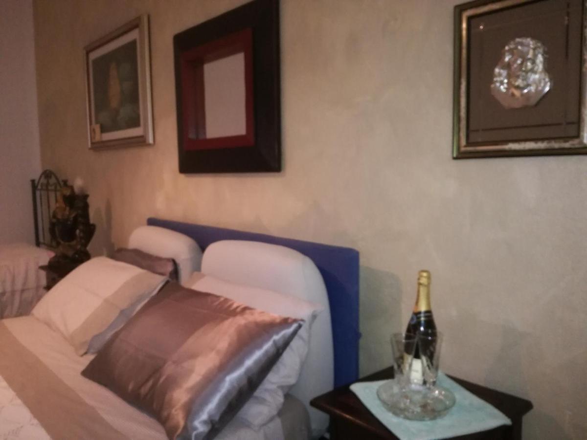 Bed and Breakfast La Finestra Sul Mare Budoni Exterior foto