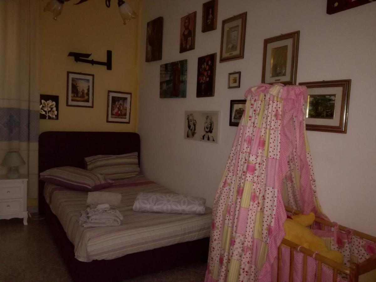 Bed and Breakfast La Finestra Sul Mare Budoni Exterior foto